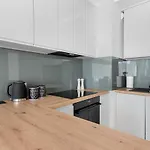 Harbor - Pulaskiego Apartmán Katovice